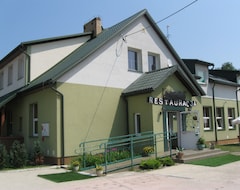 Khách sạn Zajazd Leśny (Sarnaki, Ba Lan)