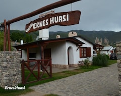 Khách sạn Cabañas Ernes Huasi (Tafí del Valle, Argentina)