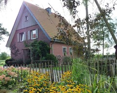 Toàn bộ căn nhà/căn hộ Ideal For Families And Groups Up To 9 People + Cot (Velen, Đức)