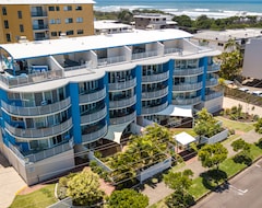 Khách sạn Coral Sea Apartments (Maroochy, Úc)