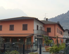 Hotelli Casa Morandi (Nago Torbole, Italia)