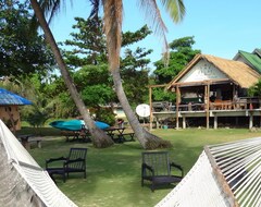 Khách sạn Holiday Beach Resort (Koh Mak, Thái Lan)