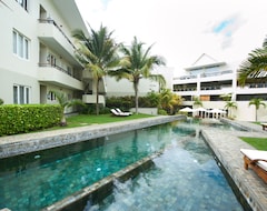 Otel Cape Bay Luxury Beach Apartments by ILOA (Cap Malheureux, Mauritius)