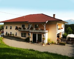 Khách sạn Pension Jäger (Köstenberg, Áo)