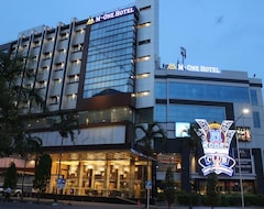 Khách sạn M-One Hotel (Batu Ampar, Indonesia)