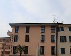 Khách sạn Hotel Eden (Sirmione, Ý)