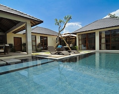 Khách sạn Arama Riverside (Legian, Indonesia)