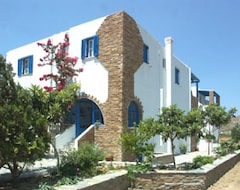 Otel Manolis Studios (Kastraki, Yunanistan)