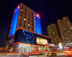 Khách sạn Hotel Red Planet Manila Amorsolo (Makati, Philippines)