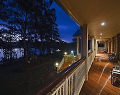 Otel Robyn'S Nest Lakeside Resort (Merimbula, Avustralya)