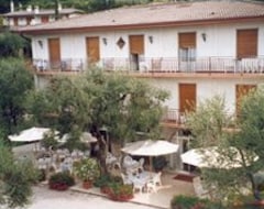 Hotelli Hotel Zanetti (Torri del Benaco, Italia)