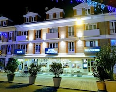 Hotel Les Bains (Saint-Valery-en-Caux, France)