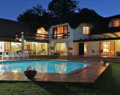 Khách sạn Thatchfoord Lodge (Sandton, Nam Phi)