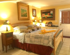 Hotel Villa Sinclair Beach Suites & Spa (Hollywood, USA)
