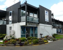 Otel Alpha Motor Inn (Palmerston North, Yeni Zelanda)