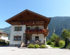 Hotel Gästehaus Schneeberger (Mayrhofen, Austrija)