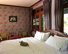 Hotel Resotel Baan Sanook (Sakhon Nakhon, Tajland)
