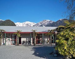 Khách sạn Glow Worm Accommodation (Franz Josef Glacier, New Zealand)