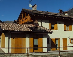Hotelli Chalet Val Concei (Pieve di Ledro, Italia)