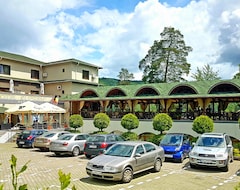 Hotel Suprem (Băile Olăneşti, Romania)