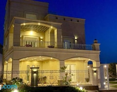 Toàn bộ căn nhà/căn hộ Lqsr L'byd (Unayzah, Saudi Arabia)