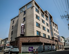 Hotel Hillstay Residence Gumi (Gumi, South Korea)
