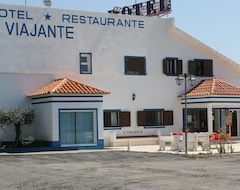 "O Viajante" Low Cost Hotel (Borba, Portugal)