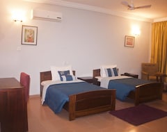 Khách sạn Consir Executive Lodge (Accra, Ghana)