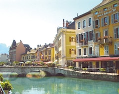 Khách sạn Hôtel du Palais de l'Isle (Annecy, Pháp)