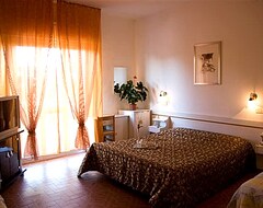 Hotel Ellymar (Rosignano Marittimo, Italien)