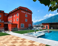 Hotel La Perla (Sant'Antonino, Switzerland)
