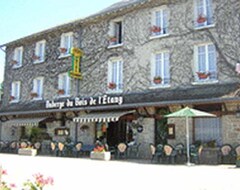 Hotel Auberge Du Bois De L'Etang - Motel Les Tilleuls (Peyrat-le-Château, Frankrig)