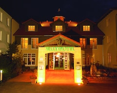 Khách sạn Waldhotel Roggosen (Neuhausen, Đức)