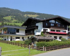 Hotel Pension Franglhof (Kirchberg, Austrija)
