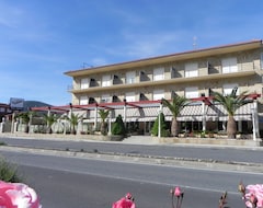 Khách sạn Toros de Guisando (El Tiemblo, Tây Ban Nha)