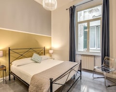 Pansiyon La Spezia By The First - Luxury Rooms & Suites (La Spezia, İtalya)