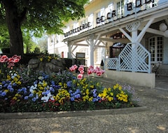 Khách sạn Hostellerie de la Bouriane (Gourdon, Pháp)