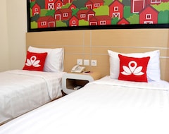 Hotel ZEN Rooms Raya Mastrip (Surabaya, Indonesia)