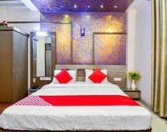 Khách sạn Oyo 6296 Hotel Park Avenue (Nawalgarh, Ấn Độ)