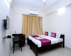 Hotel OYO 10220 Infopark (Kochi, India)