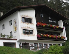 Otel St. Hubertus (Pettneu am Arlberg, Avusturya)