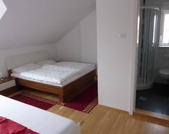 Pansiyon Rooms & Apartment Mira G. (Postojna, Slovenya)