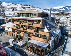 Khách sạn Lederer`s Living (Kaprun, Áo)