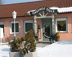 Khách sạn Hotel Gasthof Sigle (Moosthenning, Đức)