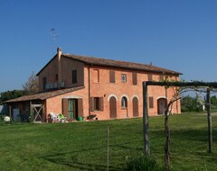 Otel Agriturismo La Lenticchia (Forli, İtalya)