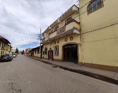 Khách sạn Oyo Hotel Olhe (Chignahuapan, Mexico)