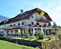 Hotel Radpension Taurer-Thoman (Dellach im Drautal, Austria)