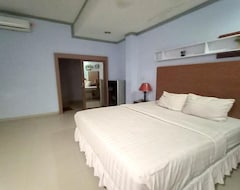 Khách sạn OYO 3031 Hotel Regenerasi (Banjarmasin, Indonesia)