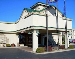 Khách sạn Quality Inn & Suites Monroe (Monroe, Hoa Kỳ)
