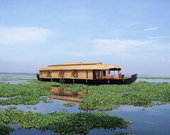 Hotel Coco Houseboats Kerala (Alappuzha, India)